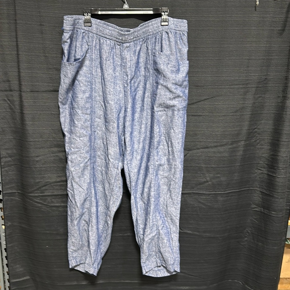 Old Navy Plus Size High Waisted Cropped Blue‎ Linen Blend Chambray Pants Size 2X